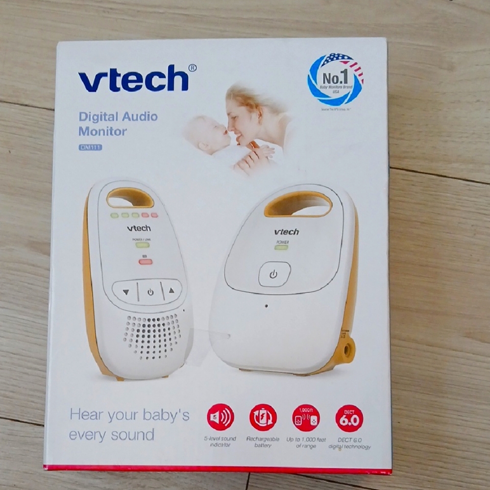 White Digital Audio Monitor